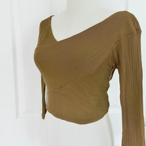 Intimately Free People Ribbed Crop Top Size S - Picture 3 of 4